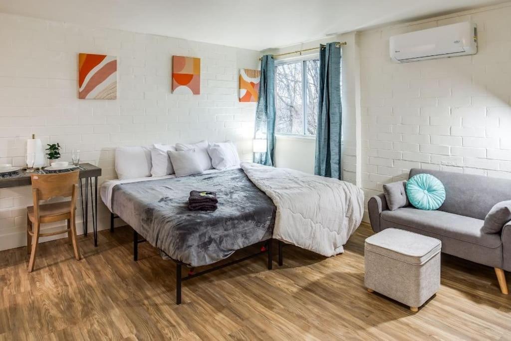 Studio W/ King Bed Near Dwtn Rochester Exterior foto